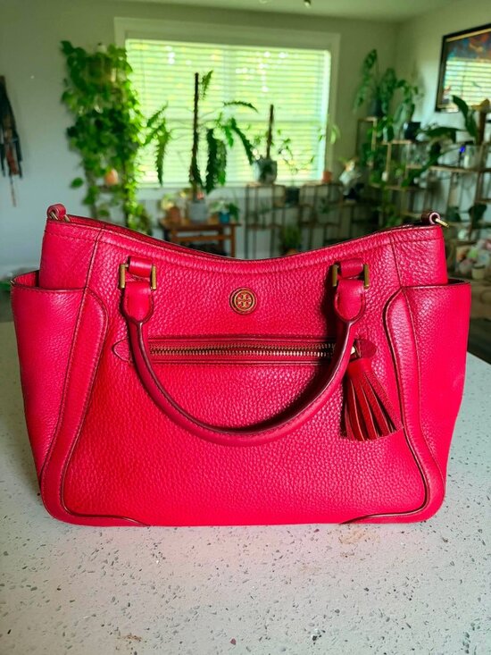 Tory Burch Handbags - Tory Burch Robinson Pebbled Leather Convertible Satchel Tote Red Crossbody Bag